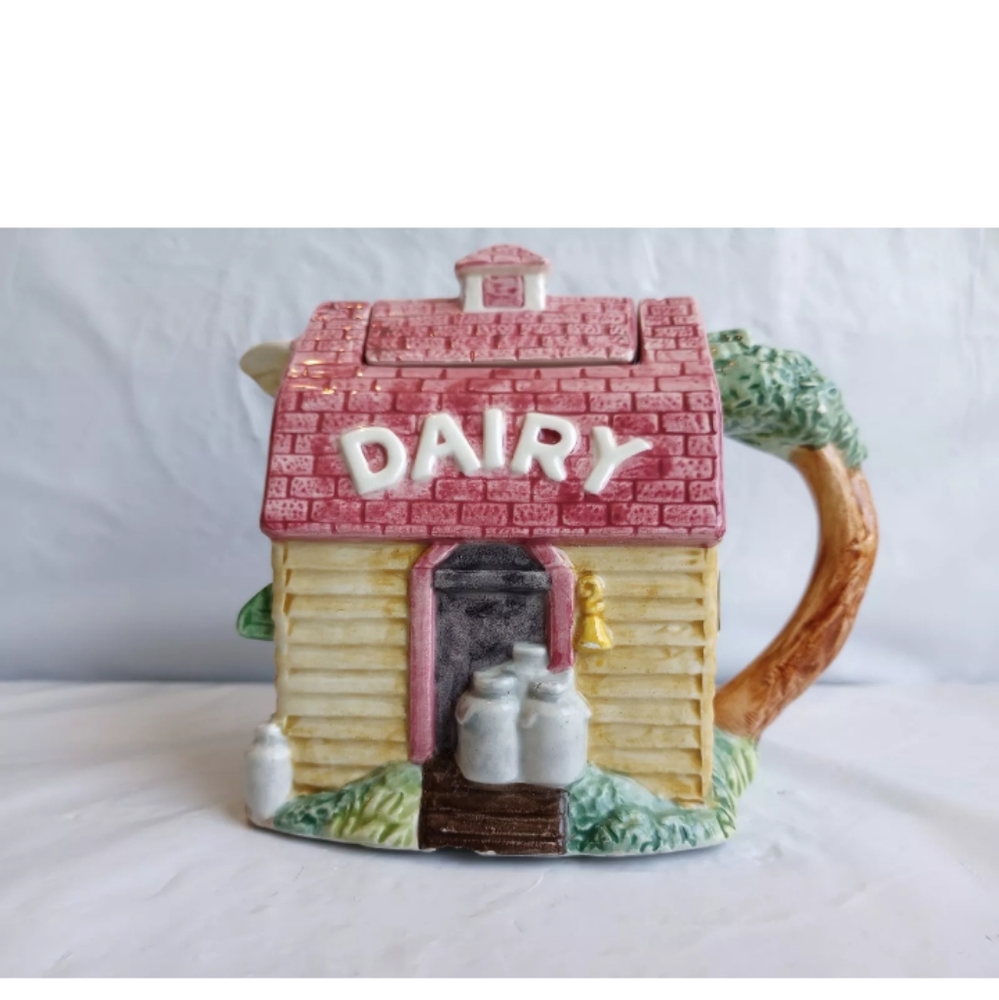 Vtg Ceramic Omnibus Creamer/Pitcher“DAIRY STORE” Fitz & Floyd  Rare See …